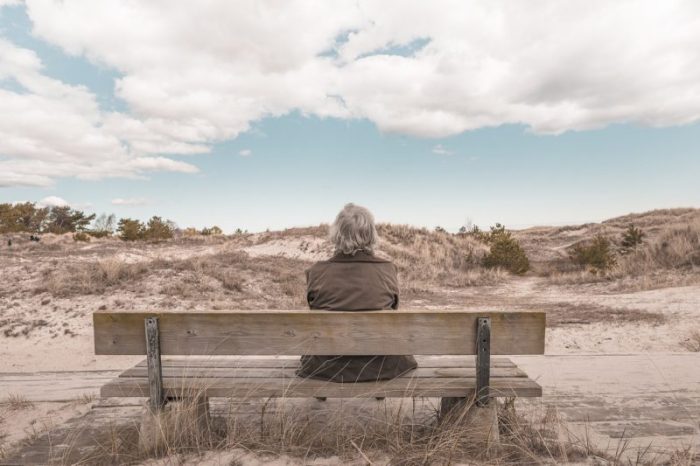 woman on bench e1541644515729