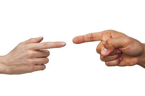 pointing fingers e1541642097364