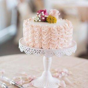 wedding cake e1541556245138