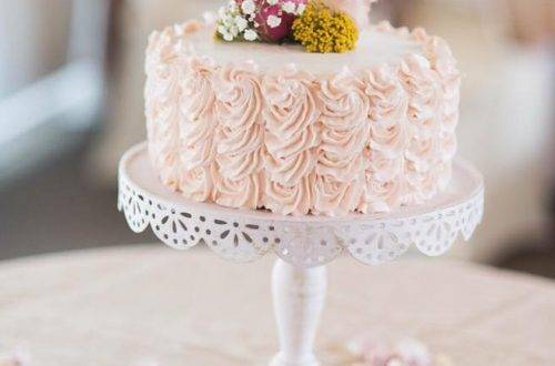 wedding cake e1541556245138