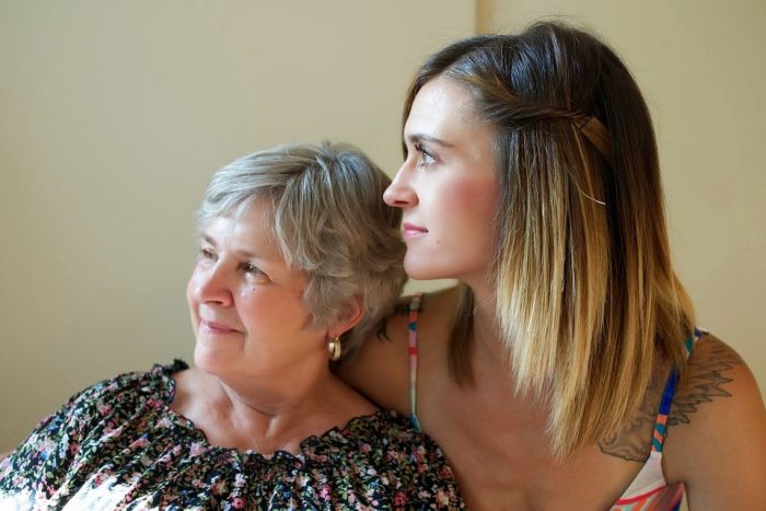 mother and daughter e1542395848648