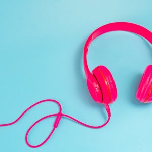 listening to music headphones 1